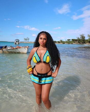Full leaked Badnana private photo