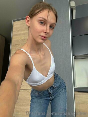 Full leaked Badsofia private photo
