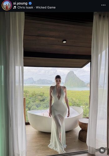 Full leaked Baek si young private photo