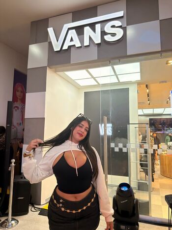 Full leaked Baelib private onlyfans photo