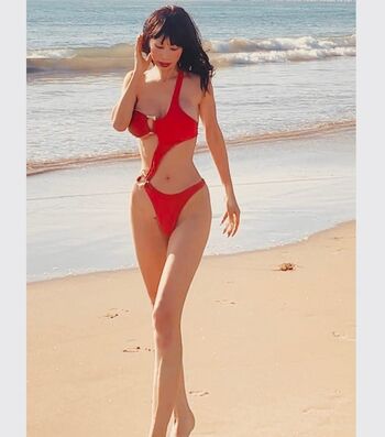 Full leaked Bai ling private photo