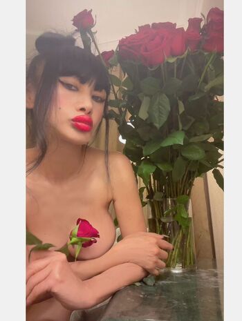 Full leaked Bai ling private photo
