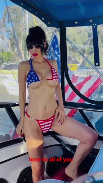 Bai Ling