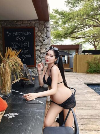 Full leaked Baibaifern private photo