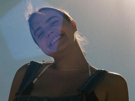 Full leaked Bailee madison private onlyfans photo