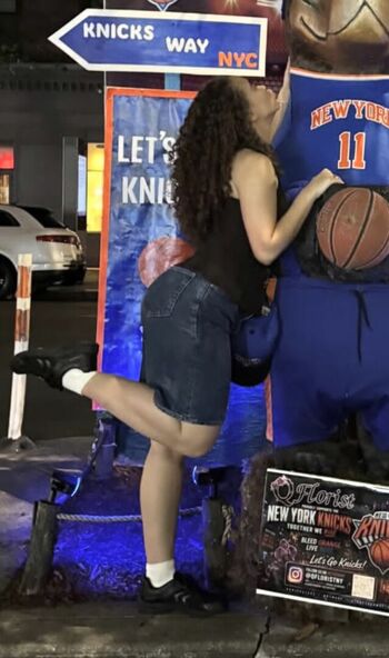 Full leaked Bailey bass private photo