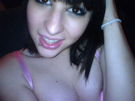 Full leaked Bailey jay private photo