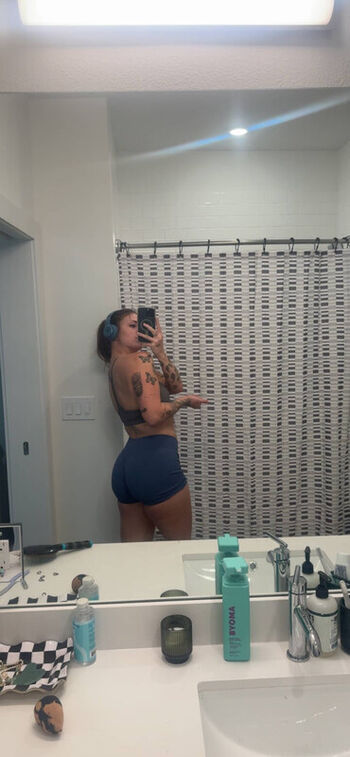 Full leaked Baileygoat page private photo