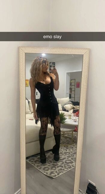 Full leaked Baileyspinn private photo