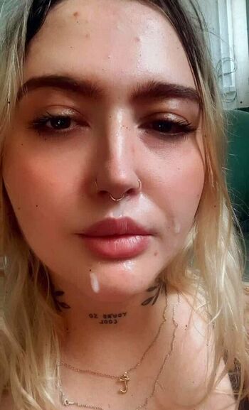 Full leaked Bambi amby private photo