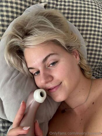 Full leaked Bambi b private onlyfans photo