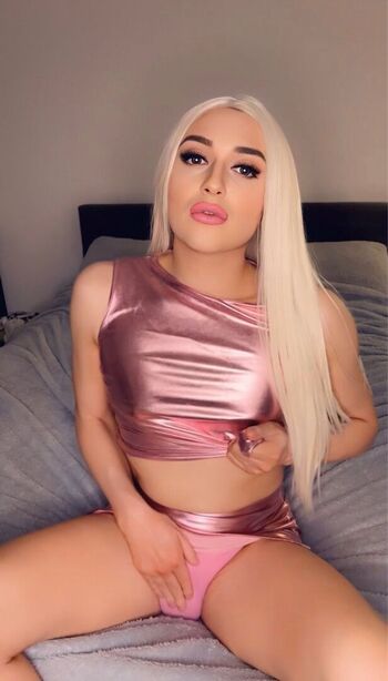 Full leaked Bambi bentley private photo