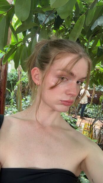 Full leaked Bambi snow private photo