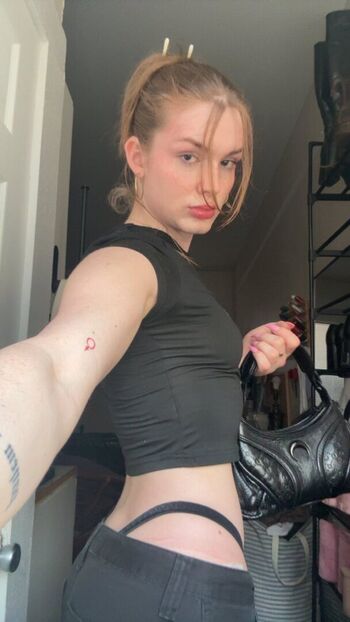 Full leaked Bambi snow private photo