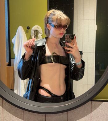 Full leaked Bambi snow private photo