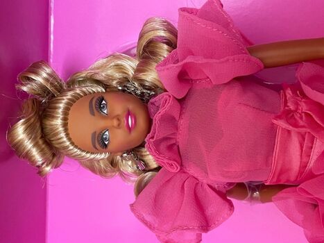 Full leaked Barbie ink private photo