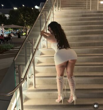Full leaked Barbiealiynn private photo