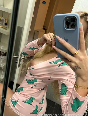 Full leaked Barbiegirl private onlyfans photo