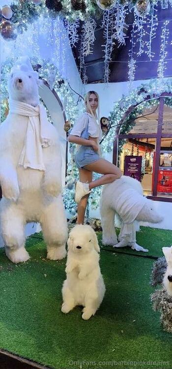 Full leaked Barbiepinkdreams private onlyfans photo