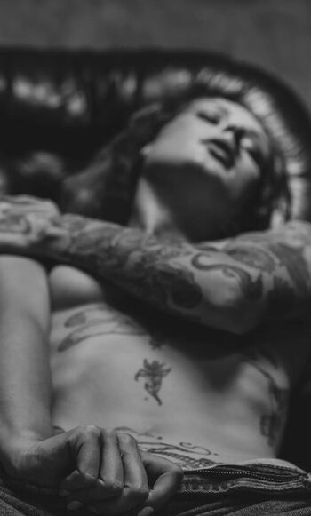 Full leaked Barbora aria private onlyfans photo