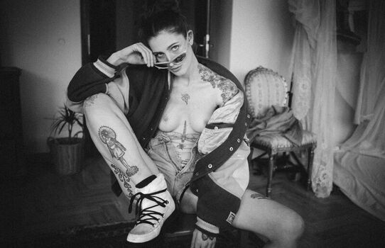 Full leaked Barbora aria private photo