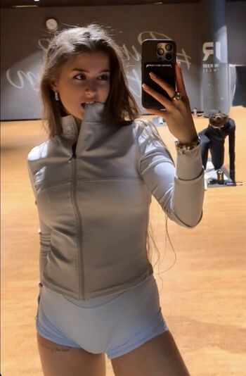 Full leaked Barbora krbcov private photo