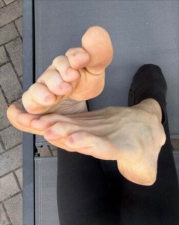 Full leaked Barearchedbeauty page private onlyfans photo