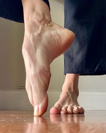 Full leaked Barearchedbeauty page private photo