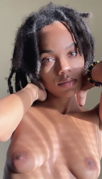 Full leaked Basedgoddess private photo