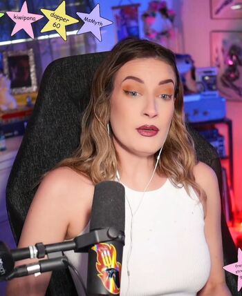 Full leaked Basicwitgirl page private onlyfans photo