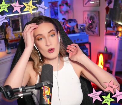 Full leaked Basicwitgirl page private onlyfans photo