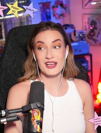 Full leaked Basicwitgirl page private onlyfans photo