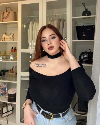 Full leaked Batoul hasroumi private onlyfans photo