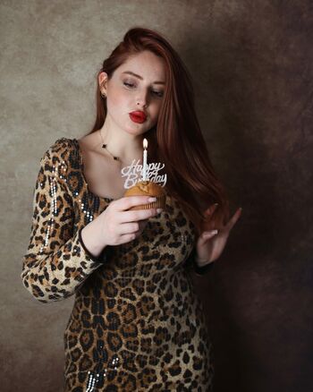 Full leaked Batoul hasroumi private onlyfans photo