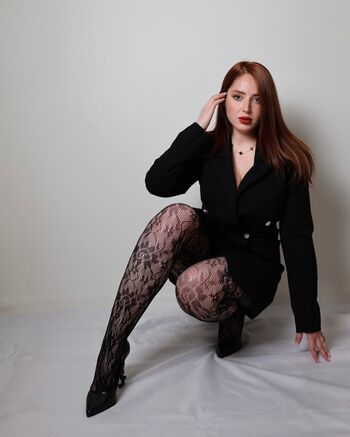 Full leaked Batoul hasroumi private onlyfans photo