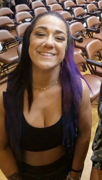 Full leaked Bayley private photo