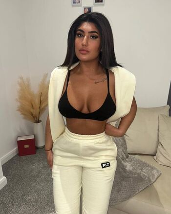 Full leaked Bbbbita private onlyfans photo