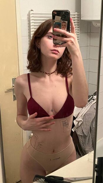 Full leaked Bberniaa private onlyfans photo