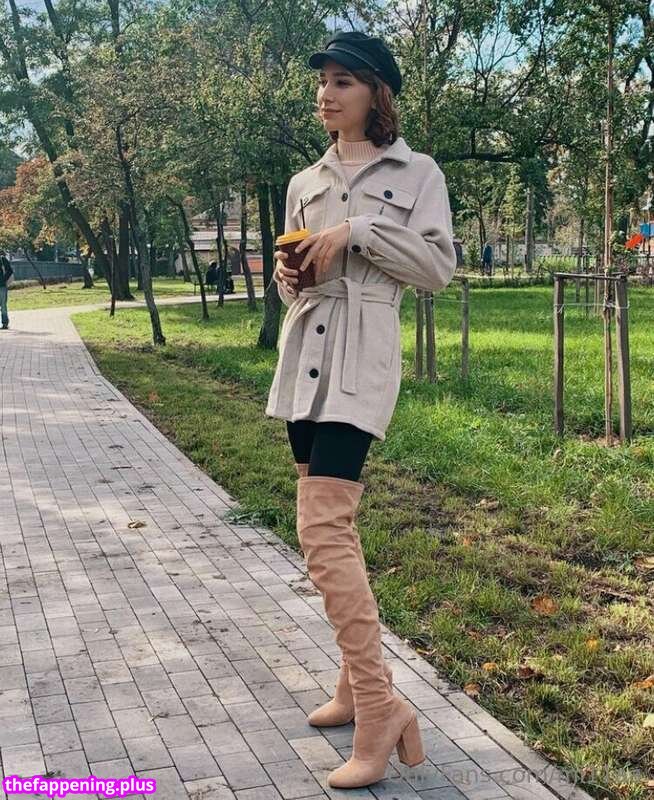 Tisha / bbgirltiiisha / hiitsmetisha / https: / iloveyoutiii Фото обнажённых OnlyFans #1