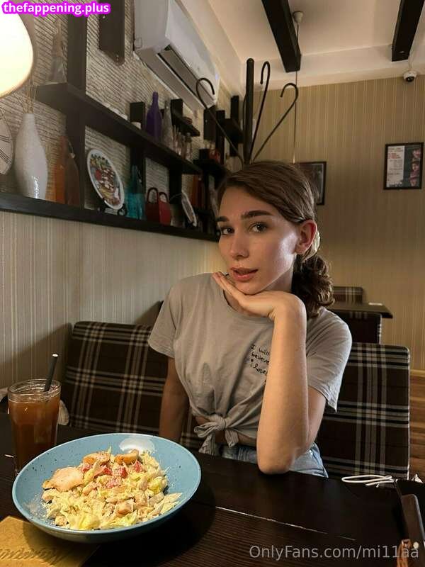 Tisha / bbgirltiiisha / hiitsmetisha / https: / iloveyoutiii Nude OnlyFans Photo #3