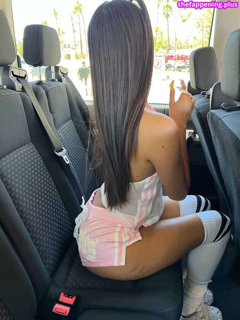 Bbtrickz / belizekazi Çıplak OnlyFans Fotoğrafı #12