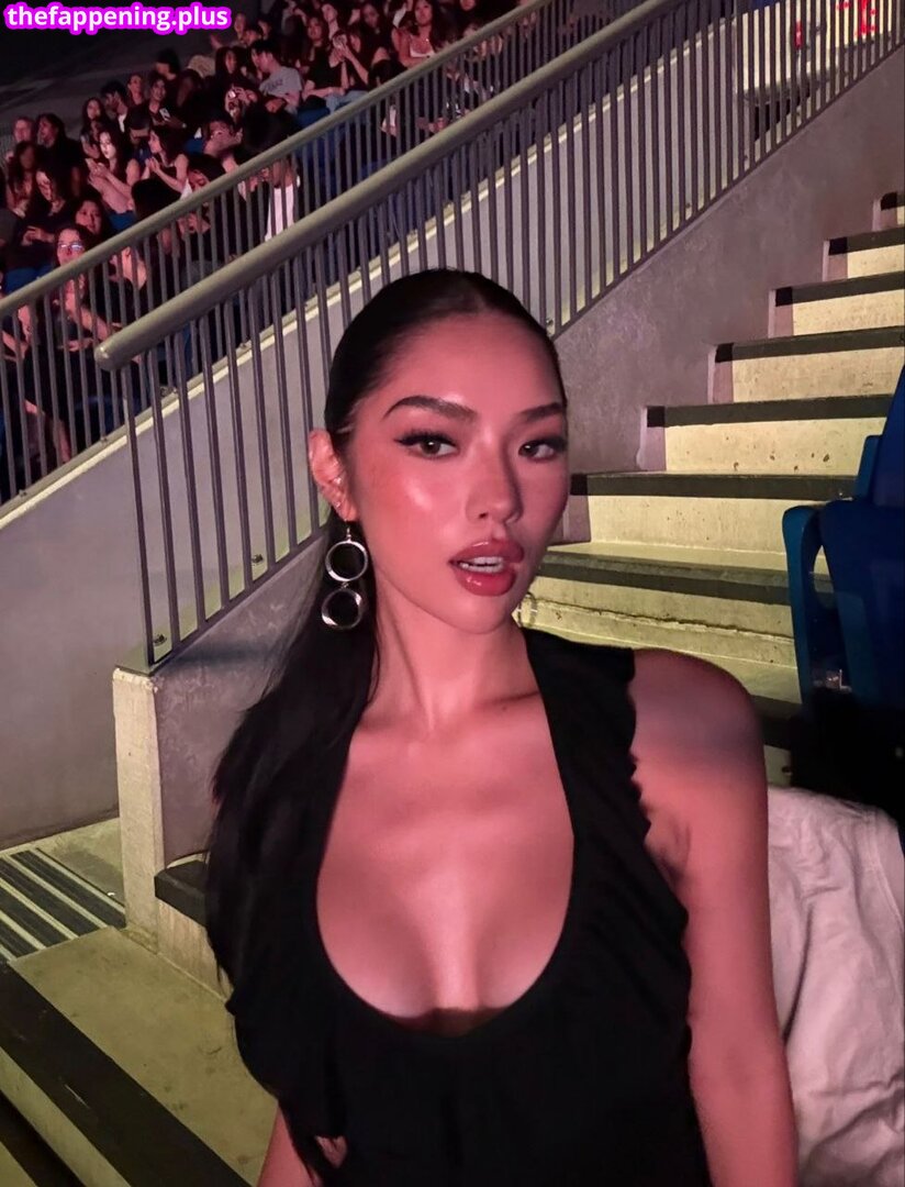 Amberly Yang / ambi_baby / bbyambi Nacktes OnlyFans Foto #8