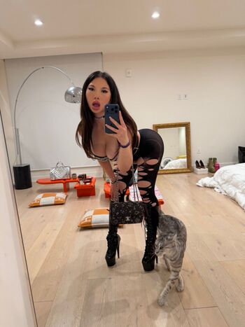 Full leaked Bbyanni private photo