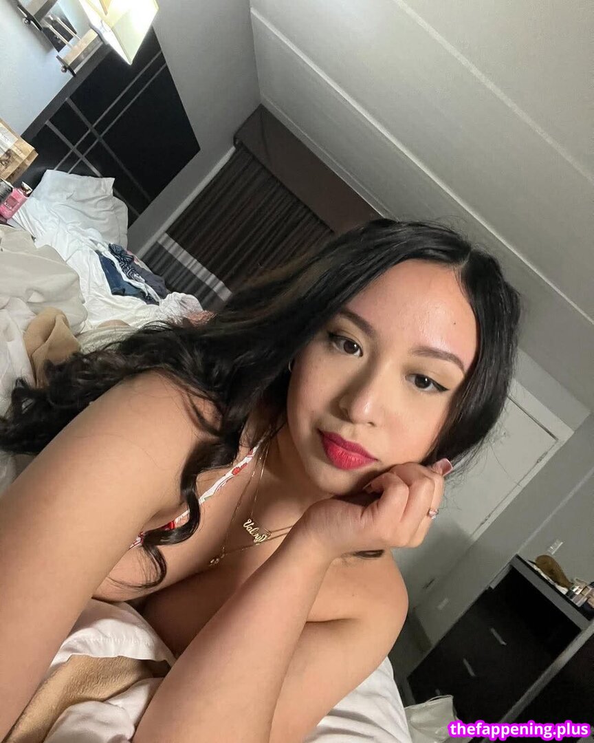 Bbygloo / Val Gomez Foto OnlyFans Nua #1