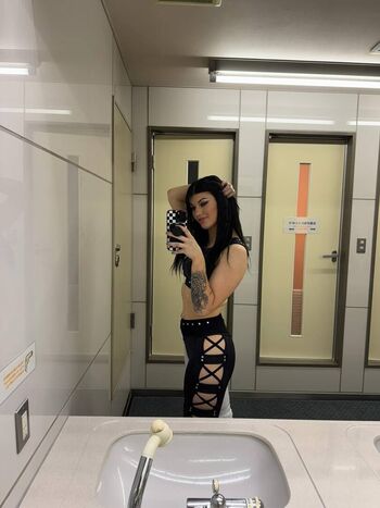 Full leaked Bea priestley private photo