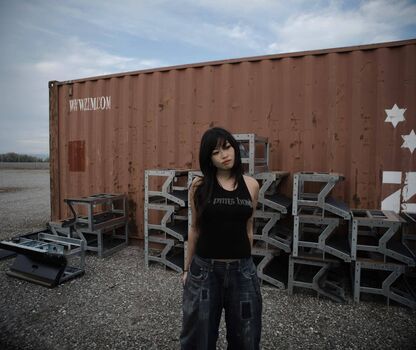 Full leaked Beabadoobee radvxz private onlyfans photo