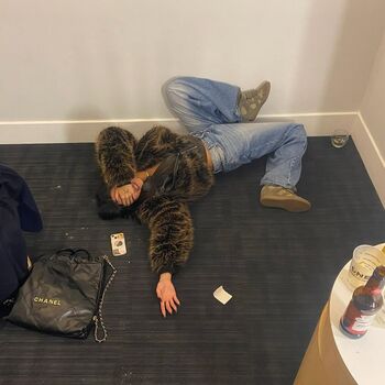 Full leaked Beabadoobee radvxz private onlyfans photo