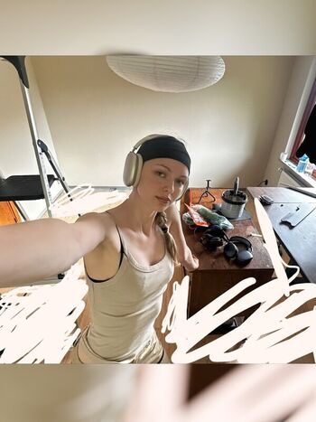 Full leaked Beatalinneaa private photo