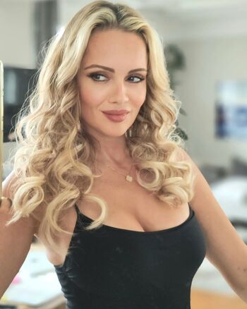 Full leaked Beatrice rosen private photo
