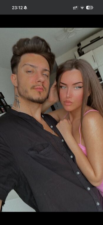 Full leaked Beatrixxandliam private onlyfans photo